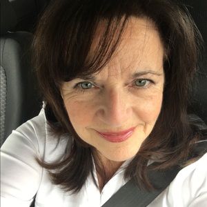 Meet your Posher, Robin